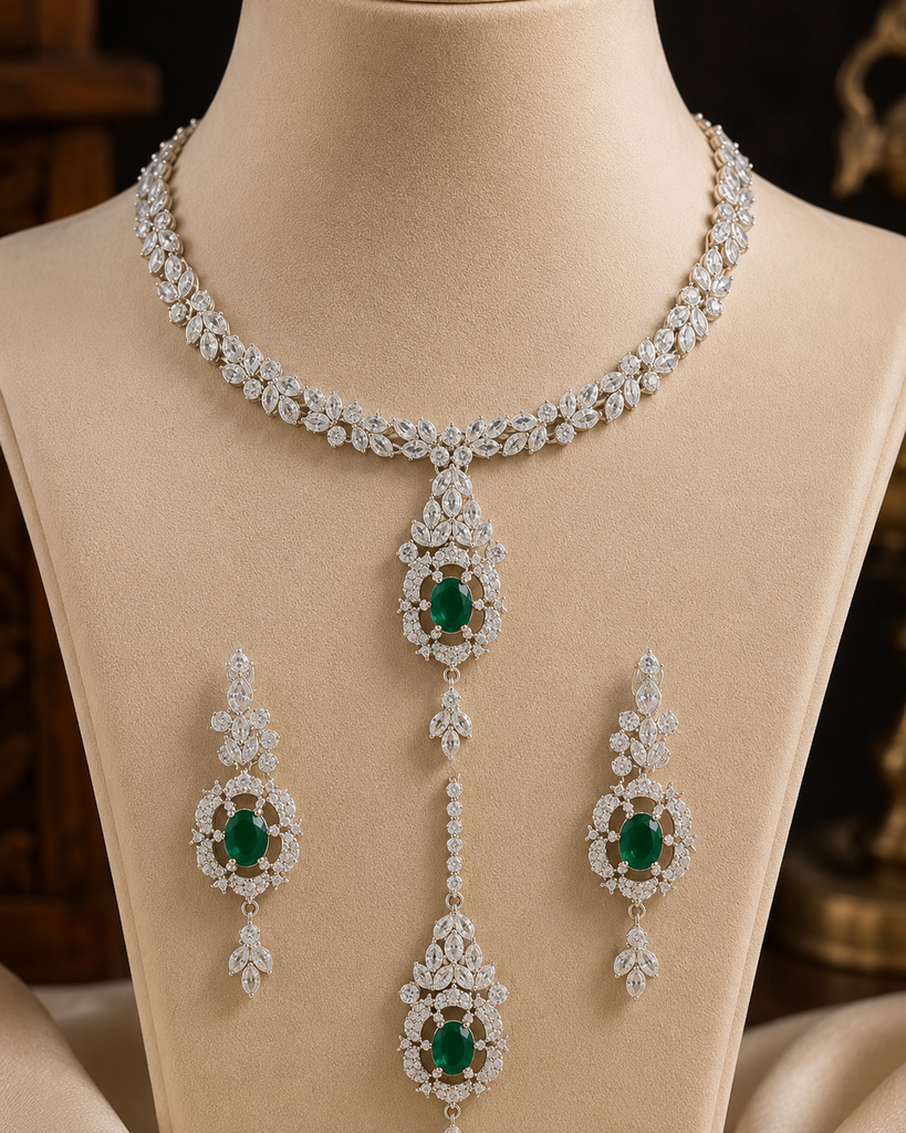 Emerald Elegance Zircon Necklace Set